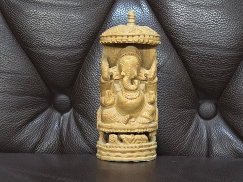 Handgeschnitzte ganesha - handgeschnitzte,